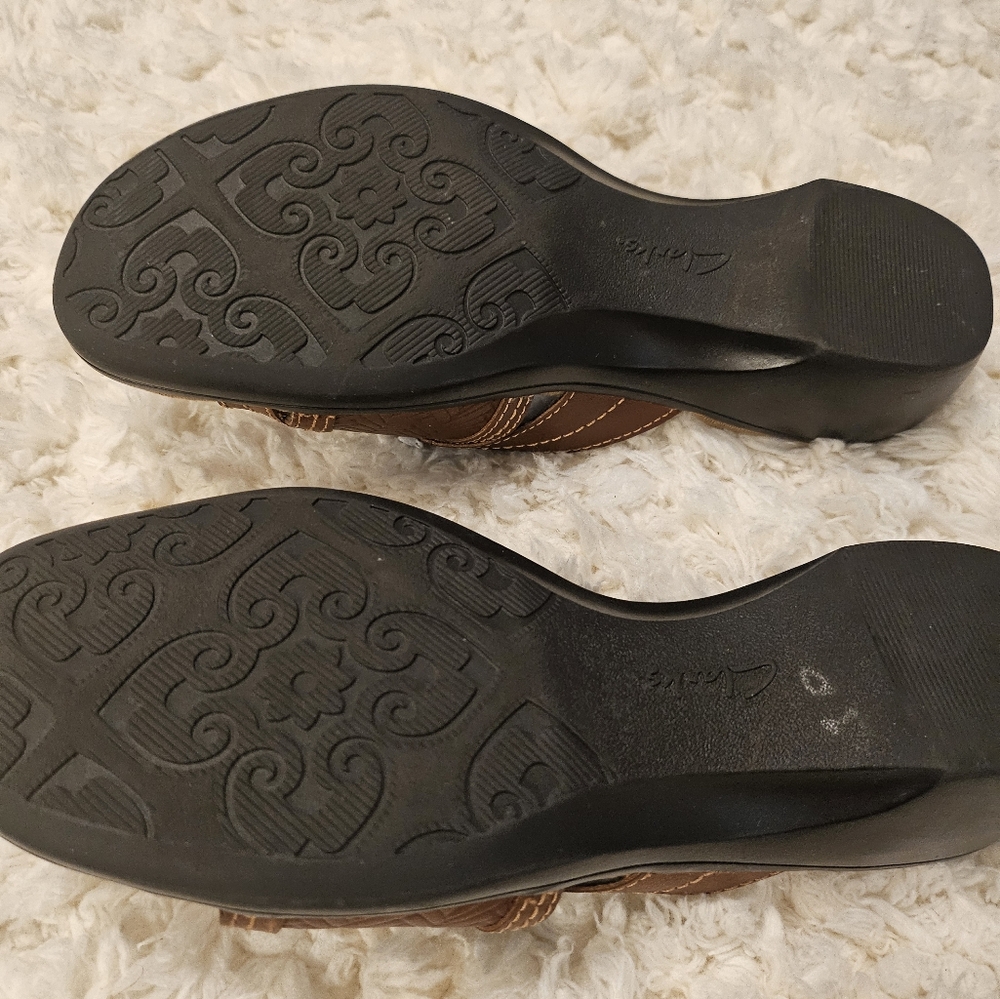 Clark Sandals - Picture 3 of 3